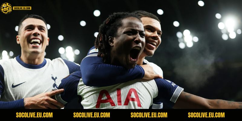 Tuy có lợi thế sân nhà nhưng "gà trống" đang gặp vấn đề về nhân sự